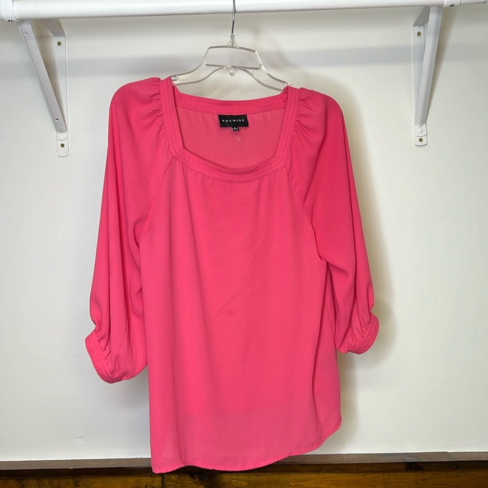 Premise‎ Pink Flowy Blouse- Small